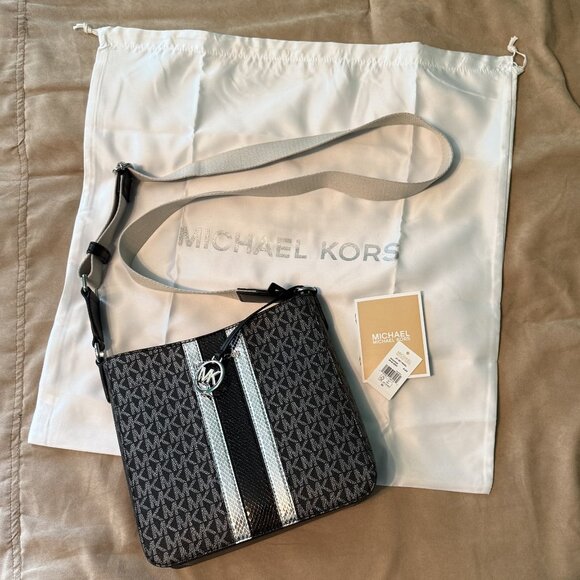 Michael Kors Jet Set Crossbody - black and silver - never used! - Picture 1 of 1